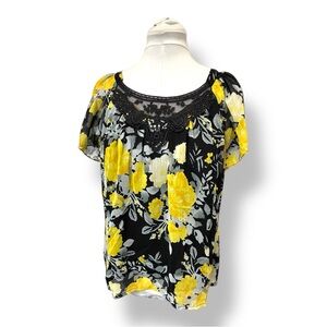 Nue Options Petites Women’s Flutter Sleeve Floral Blouse Lace Yellow PXL